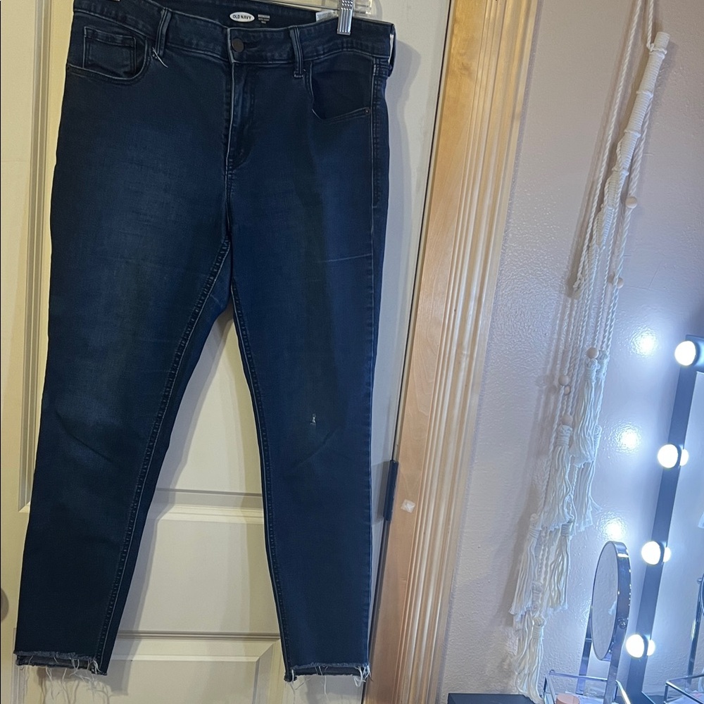 Old Navy Dark Wash Ankle Jeans